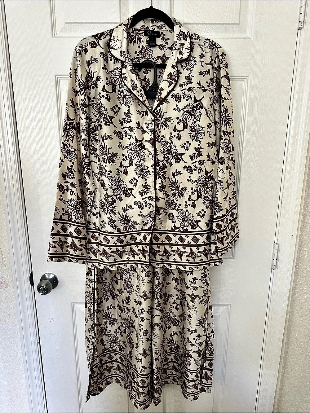 Rhapsody Floral Two-Piece Midi Set in Cream & Brown Like New